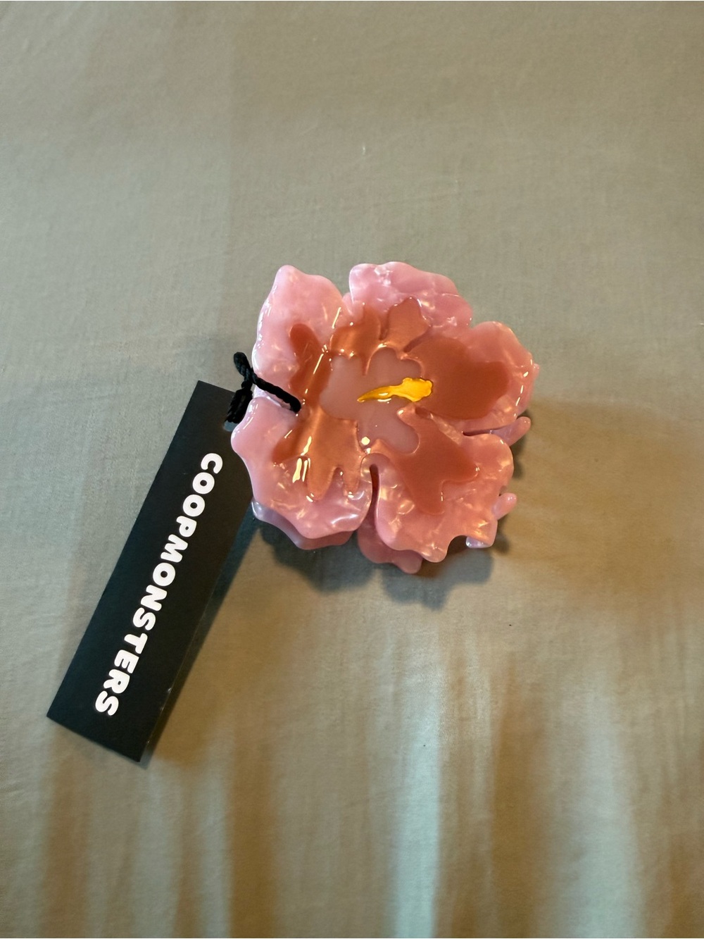 NWT Pink Floral Hair Clip